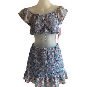 Crop top and skirt set medium